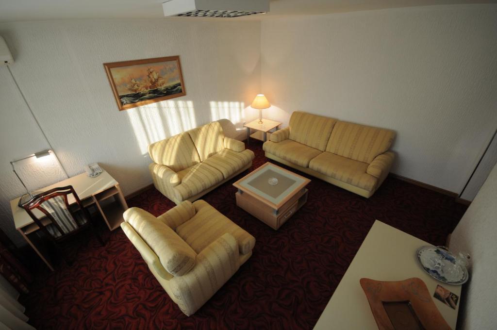 Golden Card Motel Μπάνια Λούκα Δωμάτιο φωτογραφία